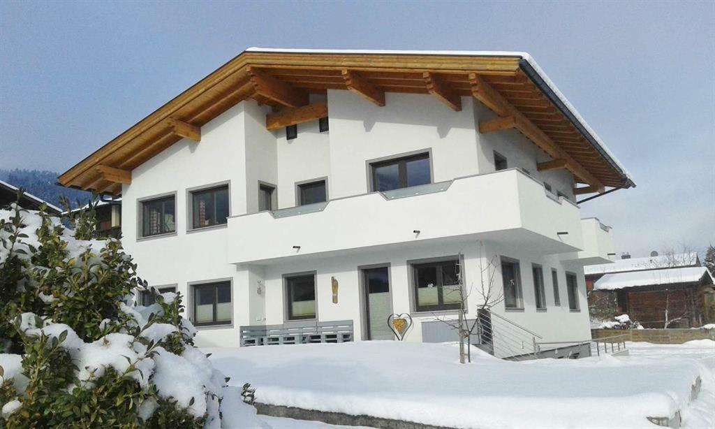 Schweinberger Sixtus Appartement Aschau Im Zillertal Buitenkant foto