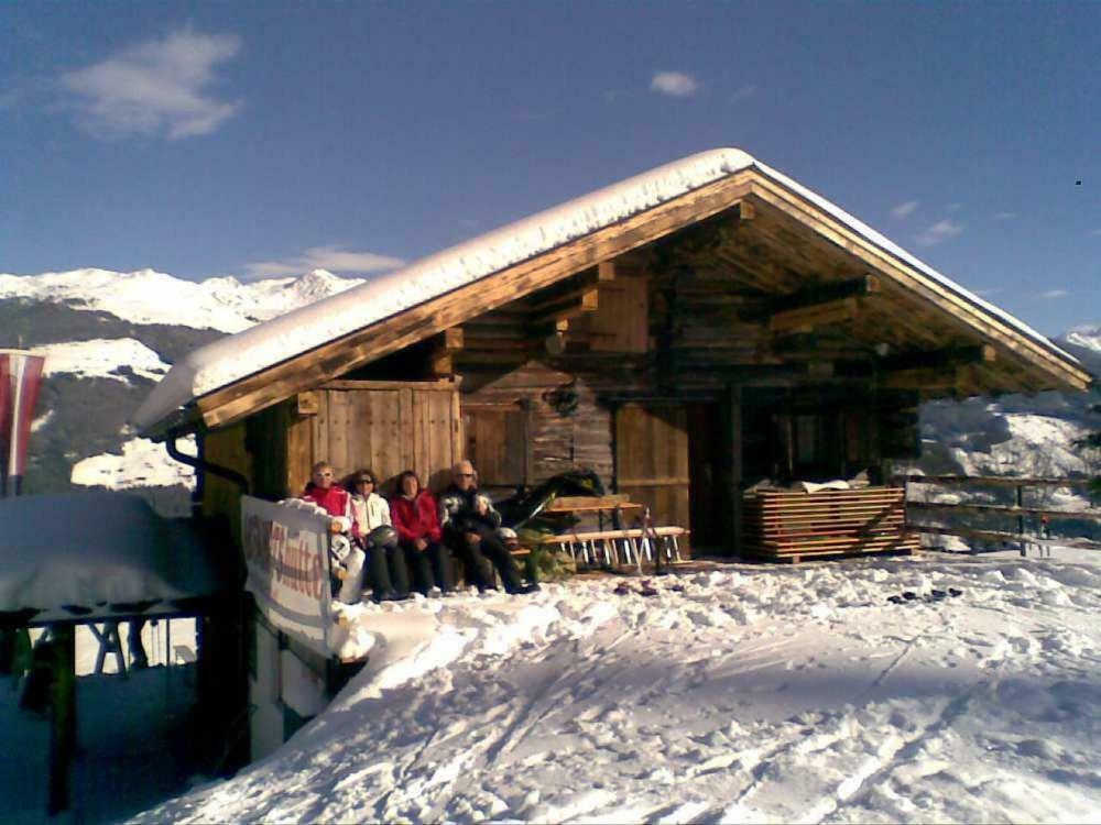 Schweinberger Sixtus Appartement Aschau Im Zillertal Buitenkant foto